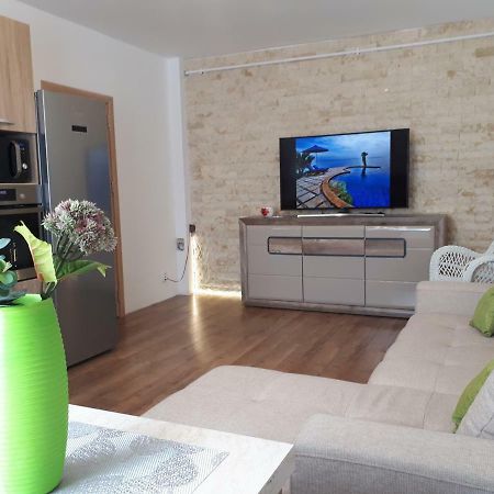 Hunyadi Luxury Ciresica Appartement Sibiu Buitenkant foto